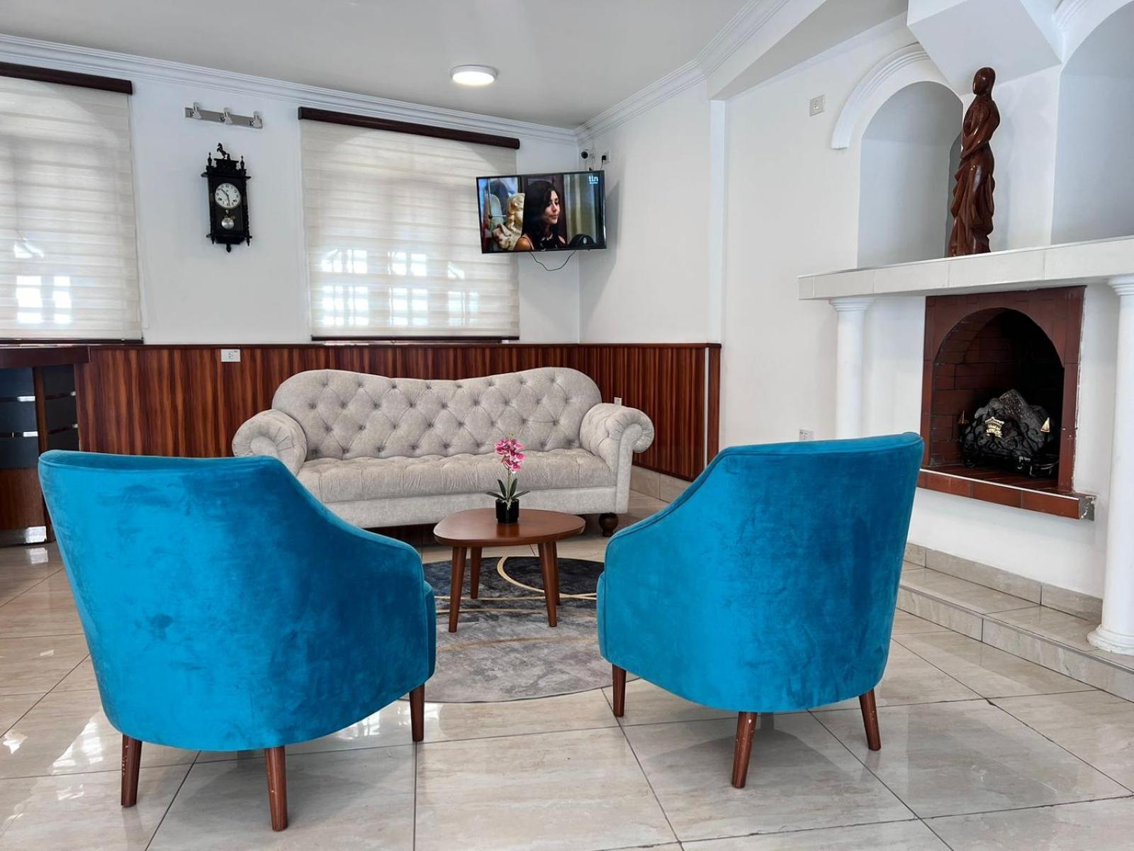 Virreyes Hotel Potosi Luaran gambar